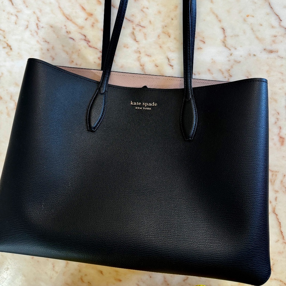 Kate Spade Original Medium-Sized Black Tote w/Mini Clutch!